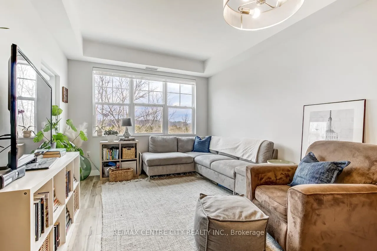 Photo 6 of Unit 405, 100 The Promenade, Central Elgin, Port Stanley — HOMEH
