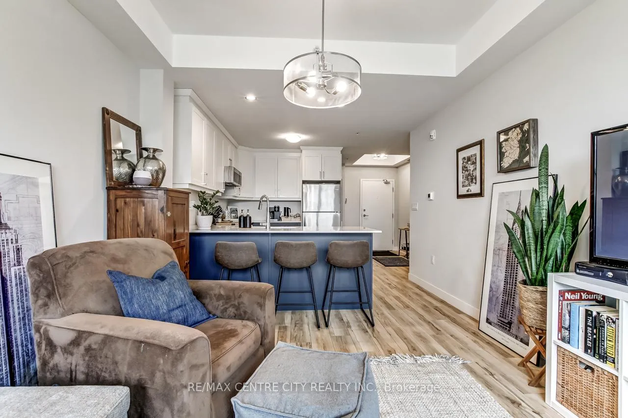 Photo 7 of Unit 405, 100 The Promenade, Central Elgin, Port Stanley — HOMEH