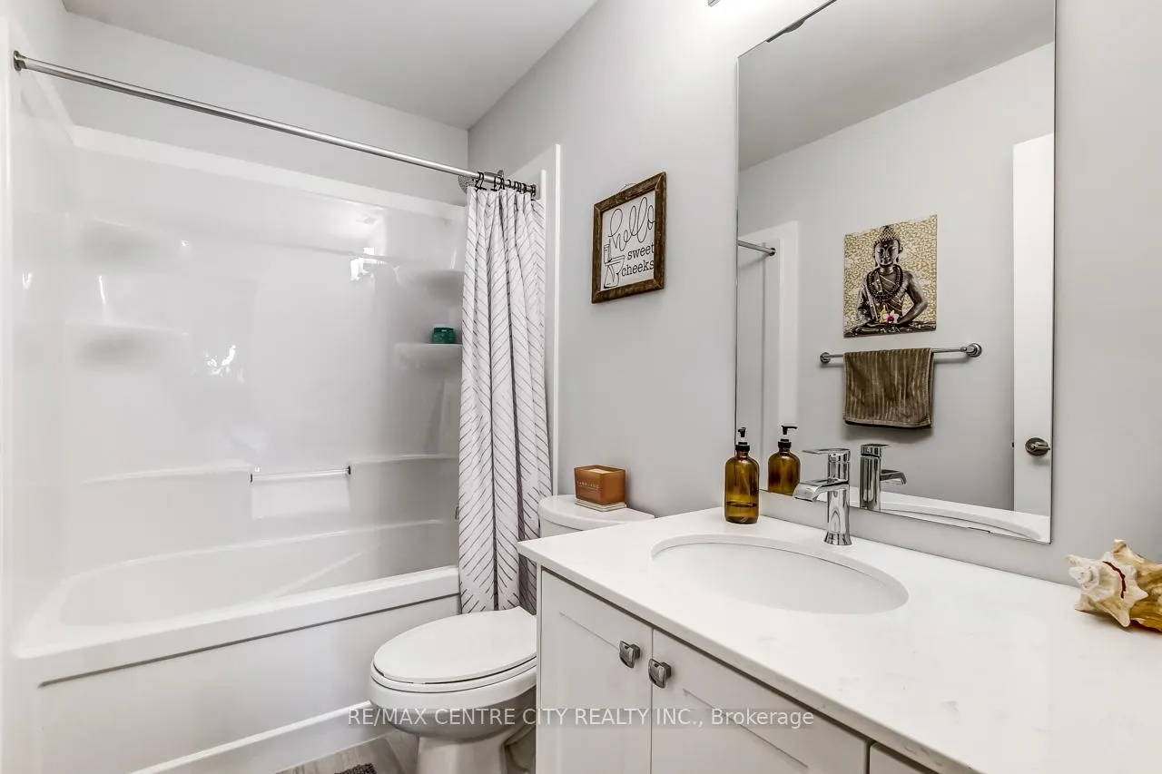 Photo 9 of Unit 405, 100 The Promenade, Central Elgin, Port Stanley — HOMEH