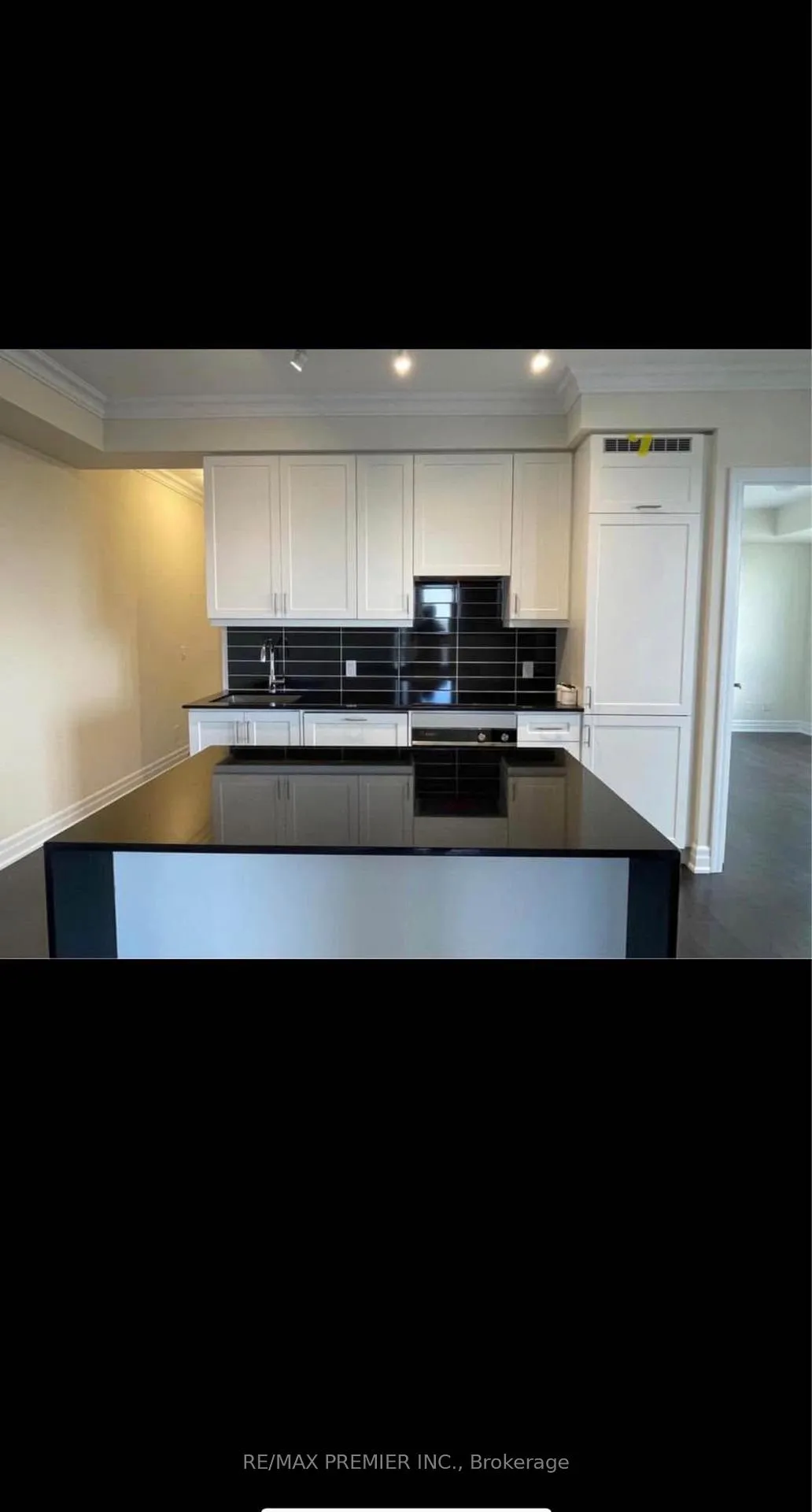 Photo 4 of Unit 1410, 9085 Jane Street, Vaughan, Concord — HOMEH
