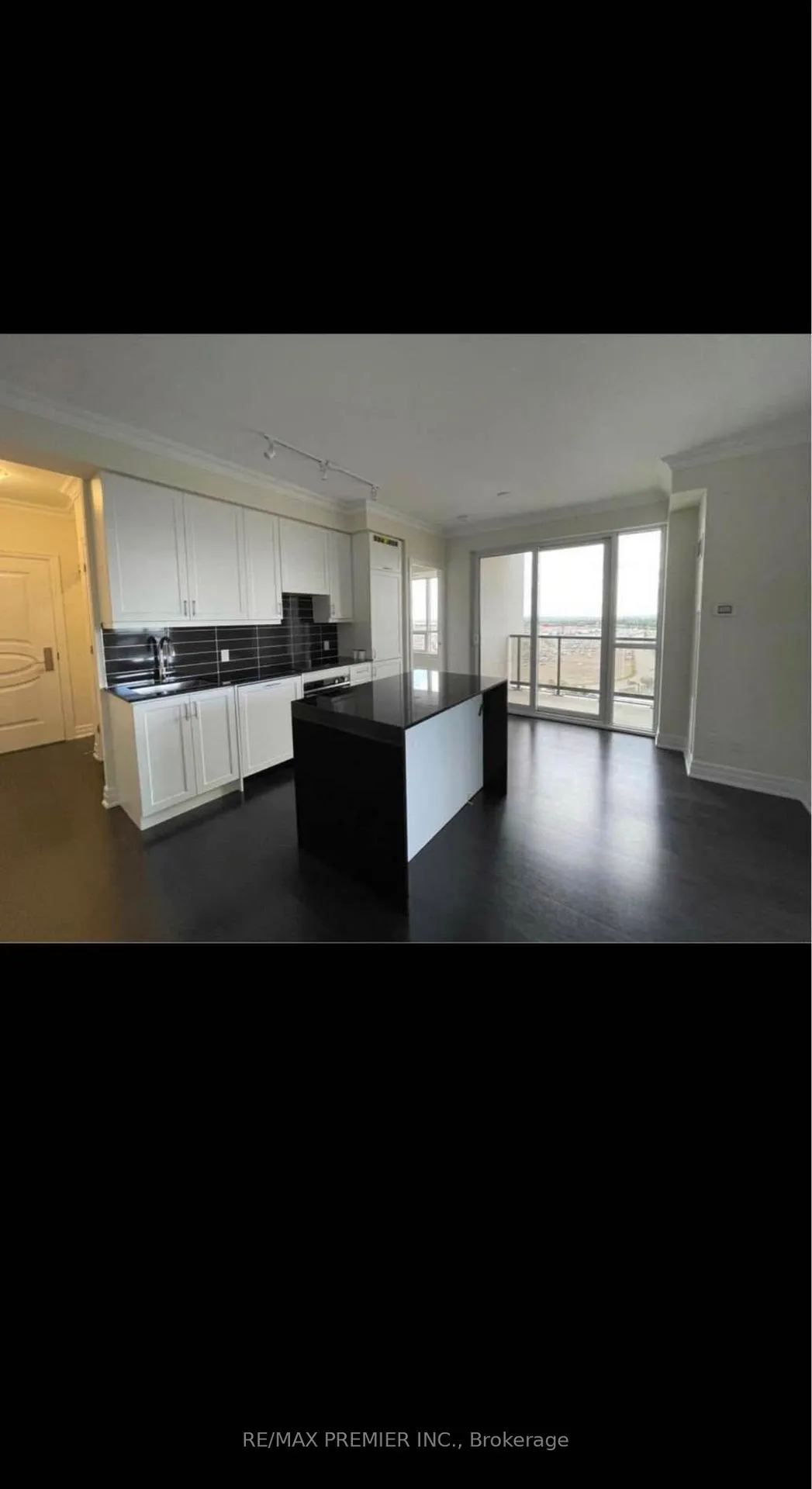 Photo 7 of Unit 1410, 9085 Jane Street, Vaughan, Concord — HOMEH