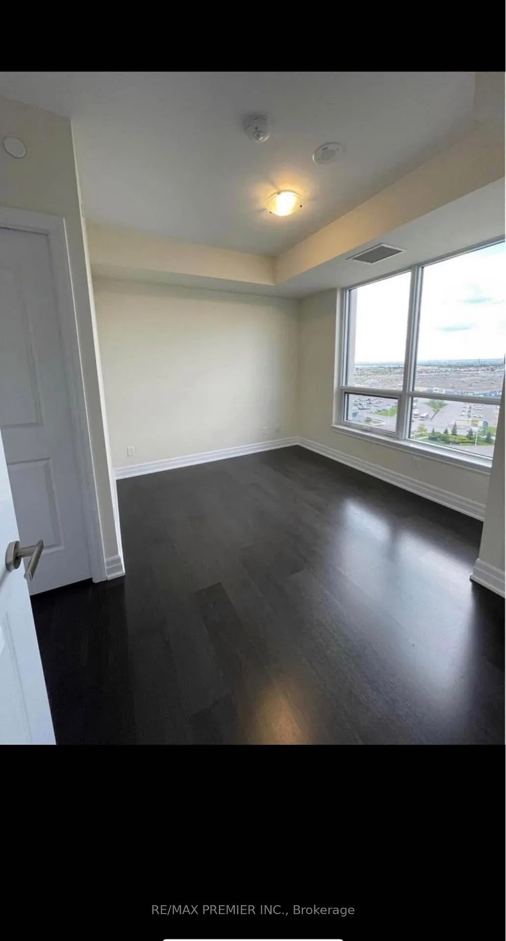 Photo 11 of Unit 1410, 9085 Jane Street, Vaughan, Concord — HOMEH