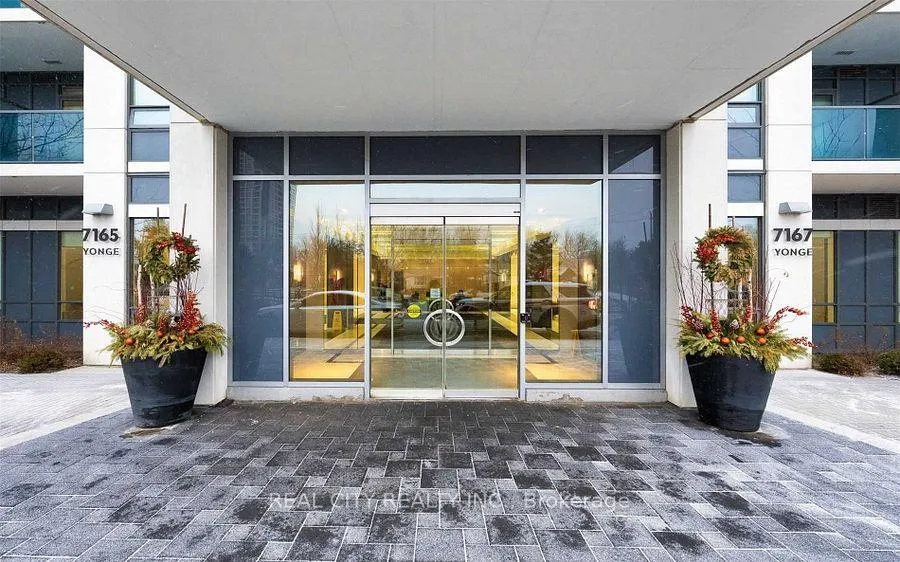 Photo 2 of Unit 407, 7167 Yonge Street, Markham, Thornhill — HOMEH