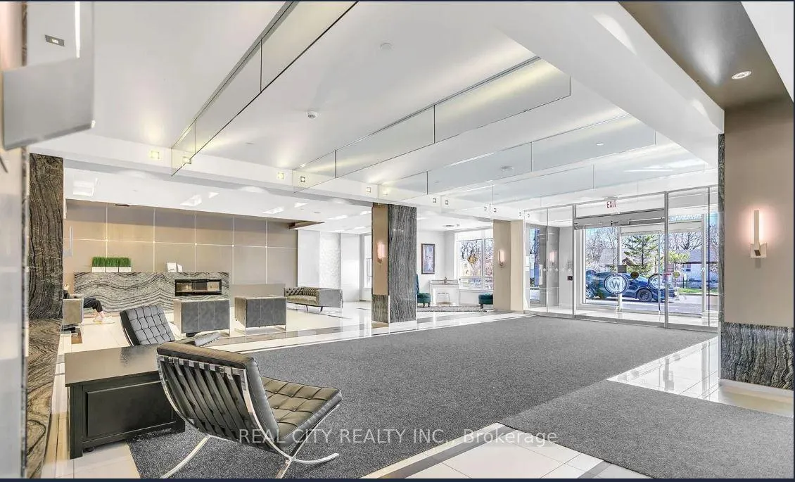 Photo 3 of Unit 407, 7167 Yonge Street, Markham, Thornhill — HOMEH