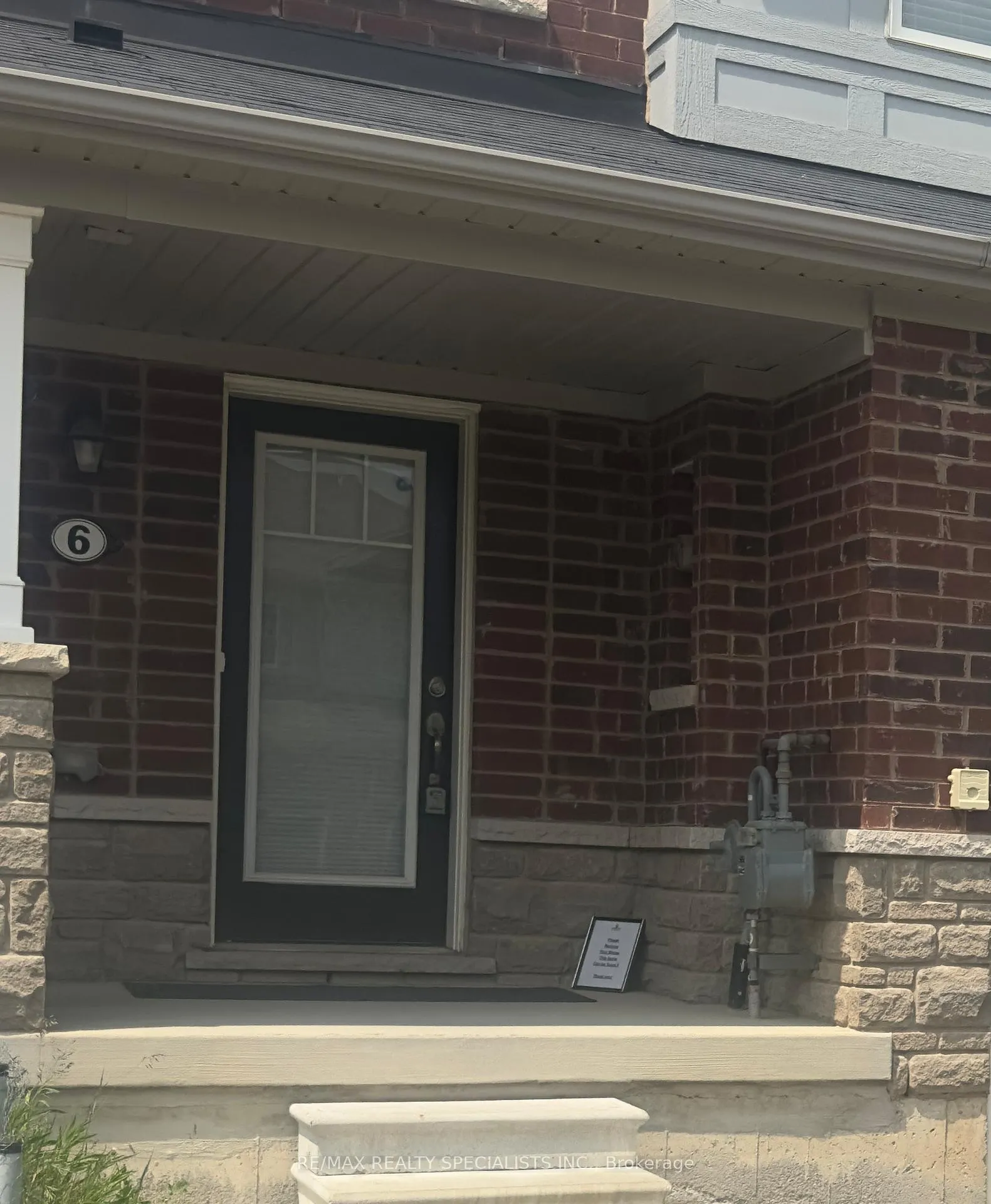 Photo 3 of 6 Longboat Run W, Brantford, Shellard Lane — HOMEH