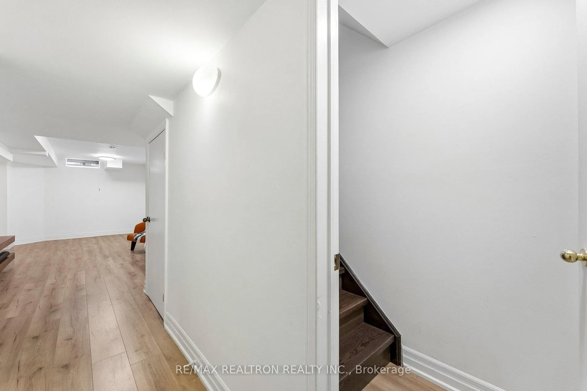 Photo 36 of 15 Mugford Road, Aurora, Bayview Wellington — HOMEH