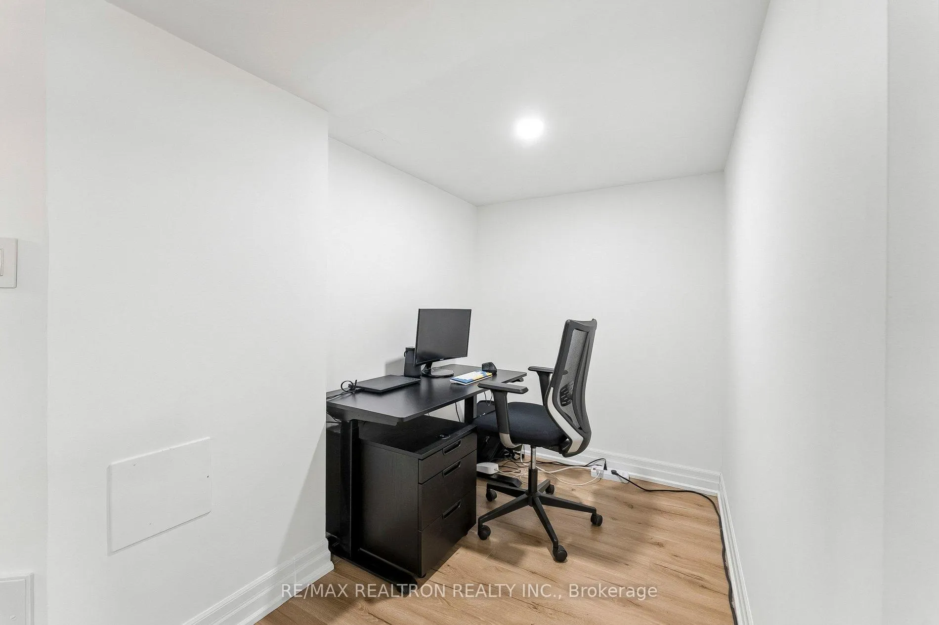 Photo 41 of 15 Mugford Road, Aurora, Bayview Wellington — HOMEH