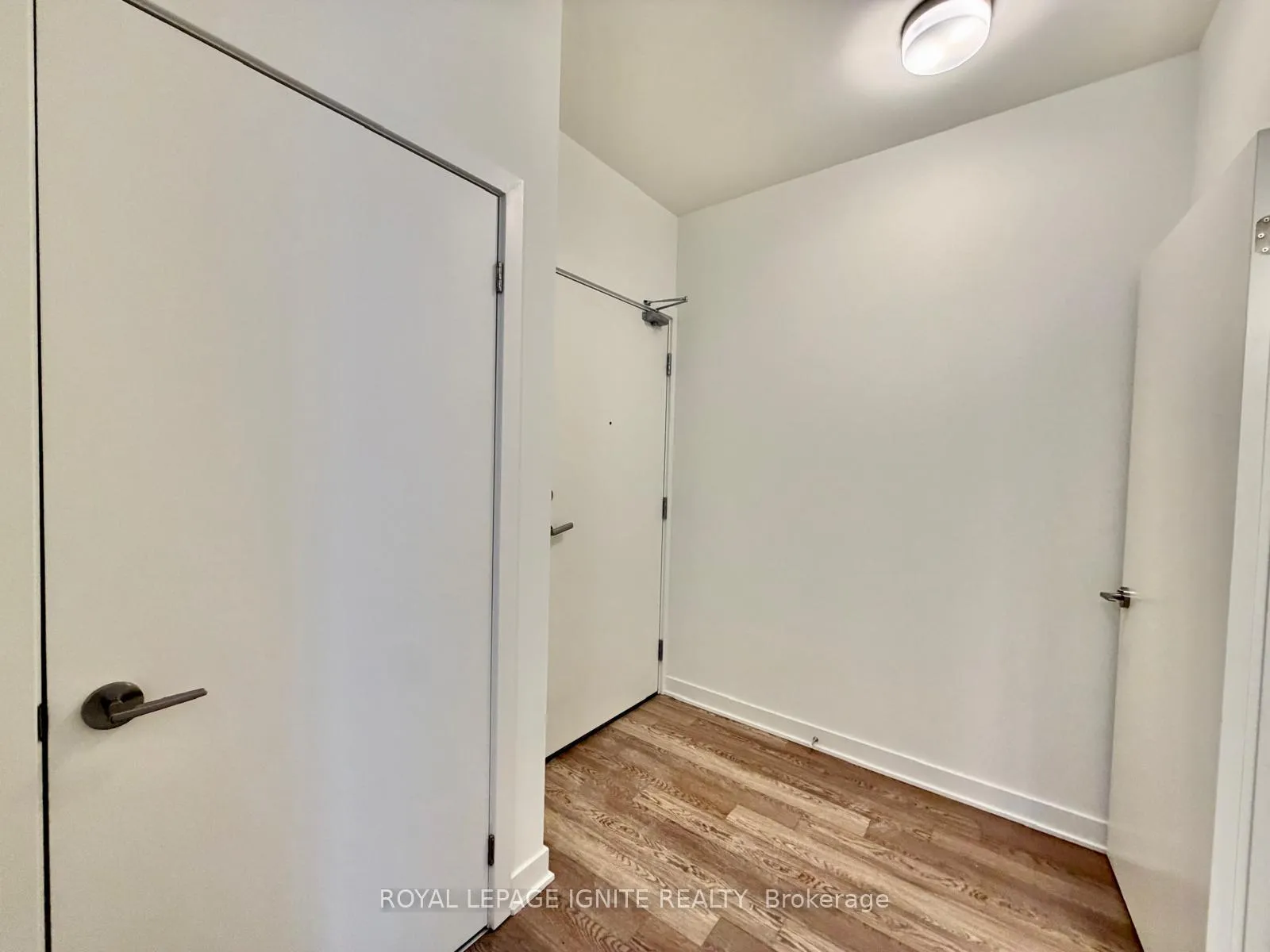Photo 5 of Unit 507, 51 Clarington Boulevard, Clarington, Bowmanville — HOMEH