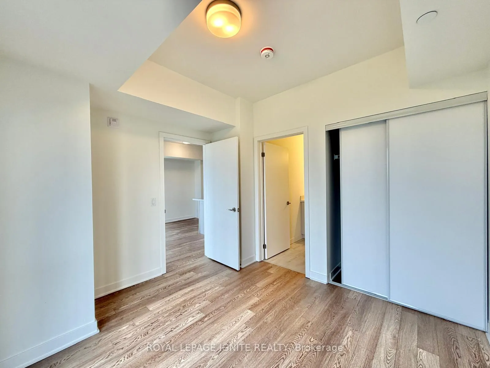 Photo 12 of Unit 507, 51 Clarington Boulevard, Clarington, Bowmanville — HOMEH