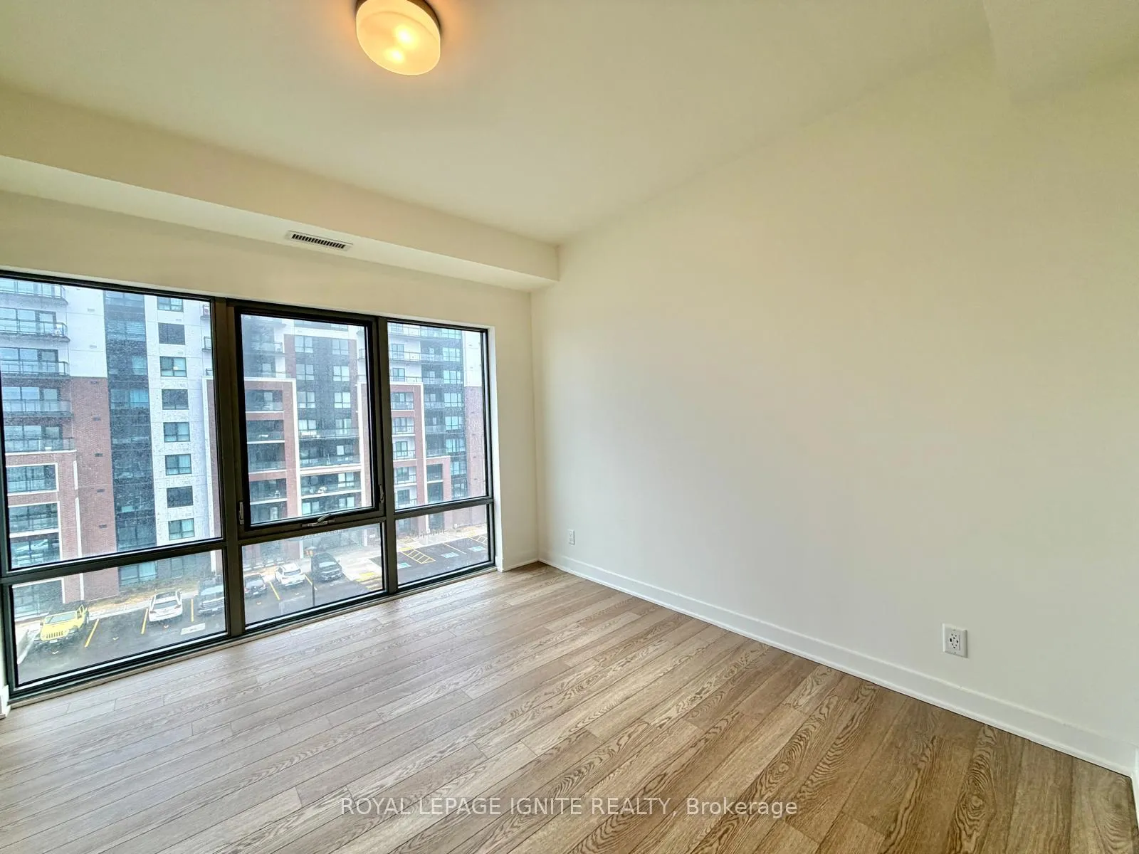 Photo 16 of Unit 507, 51 Clarington Boulevard, Clarington, Bowmanville — HOMEH