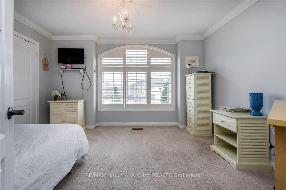 Photo 26 of 30 Birkhall Place N, Barrie, Innis-Shore — HOMEH