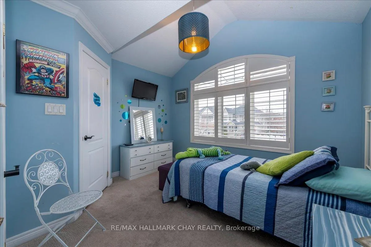 Photo 31 of 30 Birkhall Place N, Barrie, Innis-Shore — HOMEH