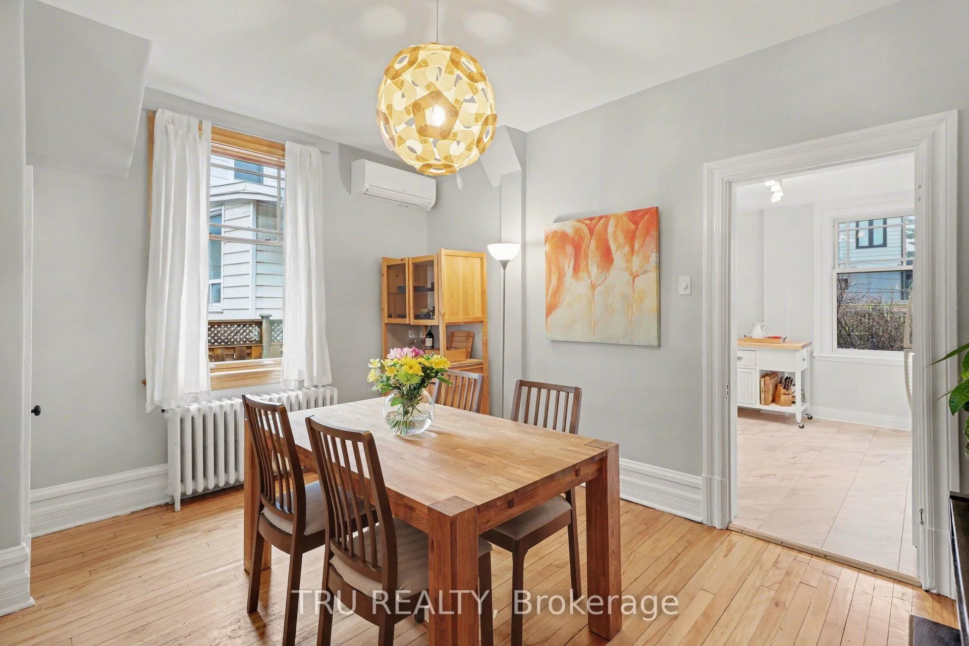 Photo 9 of 49 Newton Street, Ottawa, Glebe — HOMEH