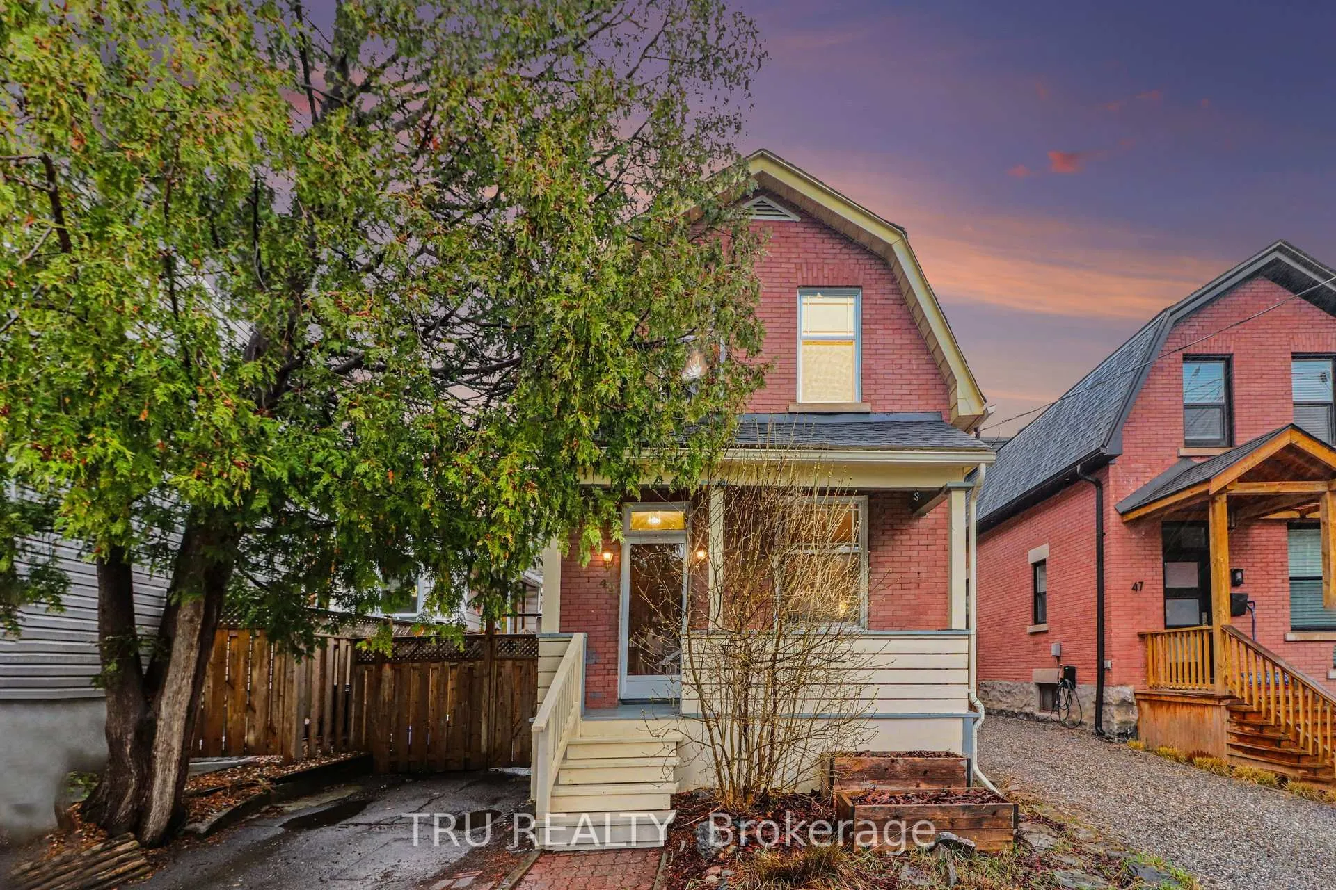 Photo 22 of 49 Newton Street, Ottawa, Glebe — HOMEH