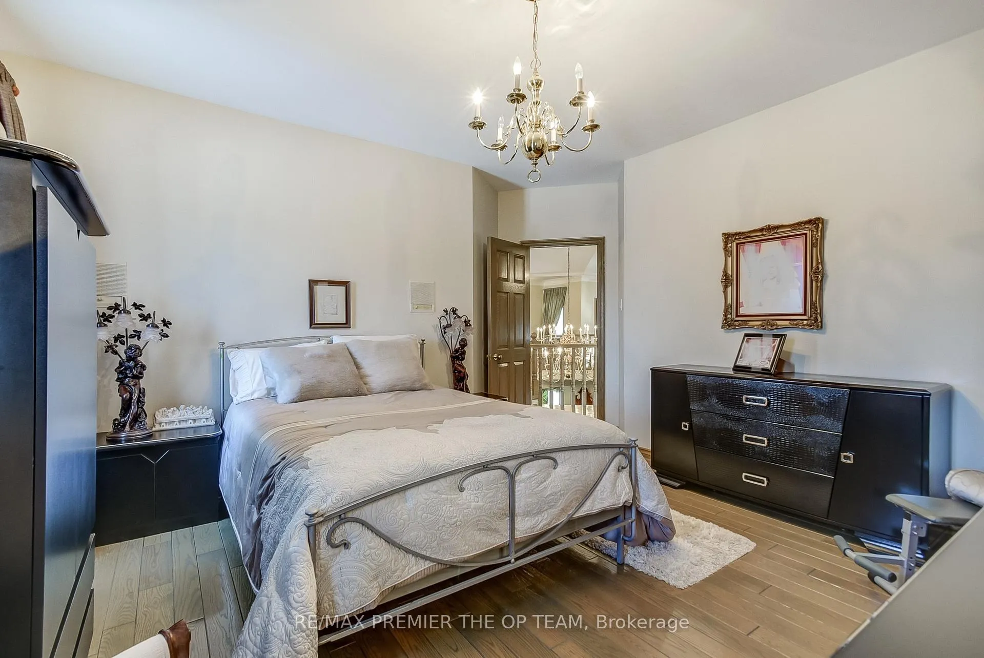 Photo 30 of 118 Cowan Drive, Vaughan, East Woodbridge — HOMEH