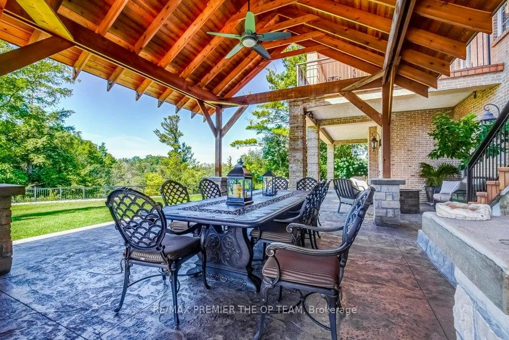 Photo 36 of 118 Cowan Drive, Vaughan, East Woodbridge — HOMEH