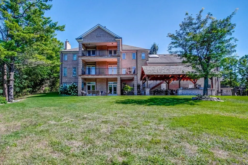 Photo 38 of 118 Cowan Drive, Vaughan, East Woodbridge — HOMEH