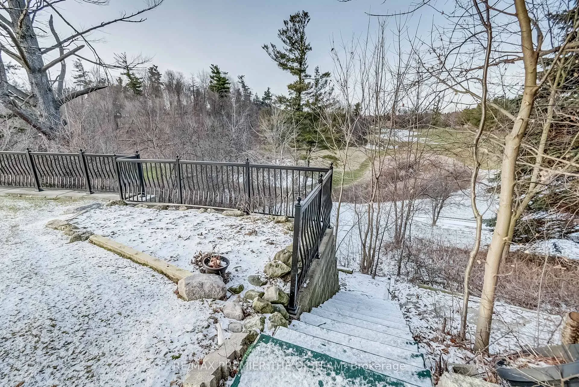 Photo 40 of 118 Cowan Drive, Vaughan, East Woodbridge — HOMEH