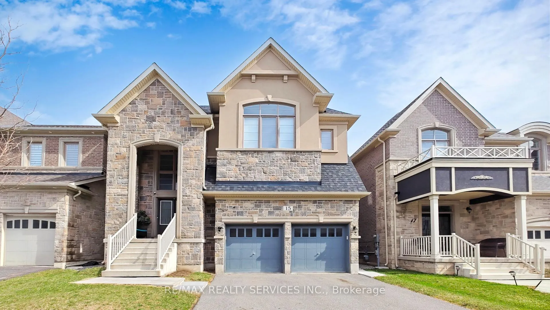 Front of 15 Rolling Rock Way