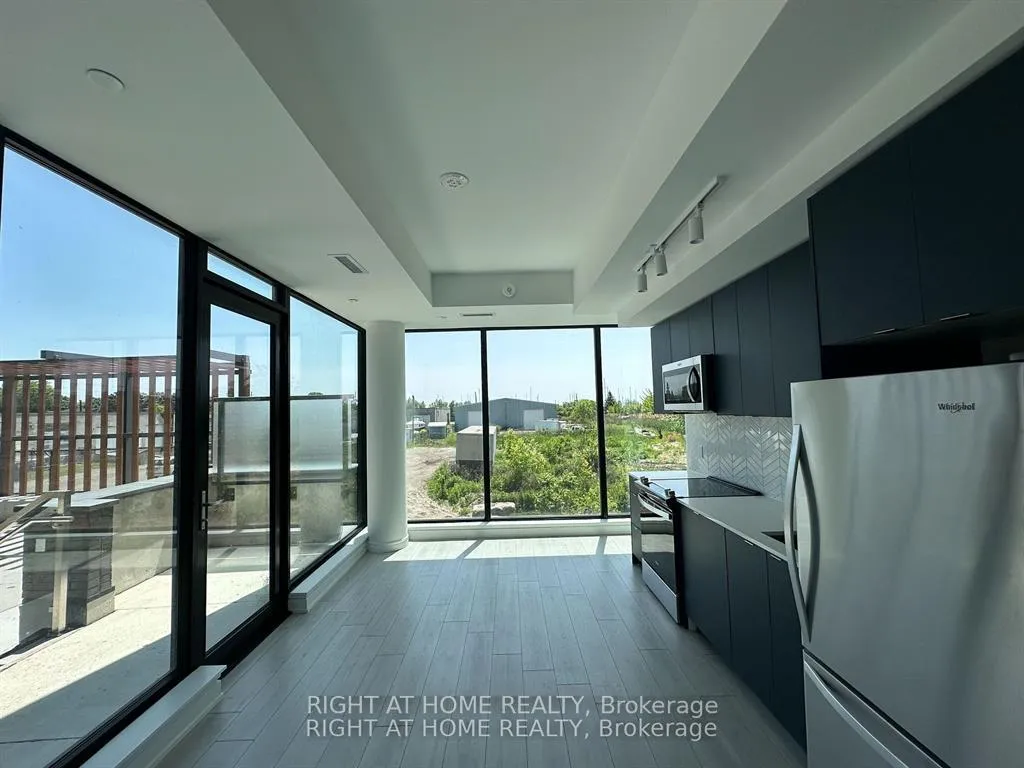 Photo 8 of Unit 184 F, 1608 Charles Street, Whitby, Port Whitby — HOMEH