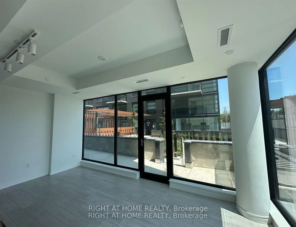 Photo 9 of Unit 184 F, 1608 Charles Street, Whitby, Port Whitby — HOMEH