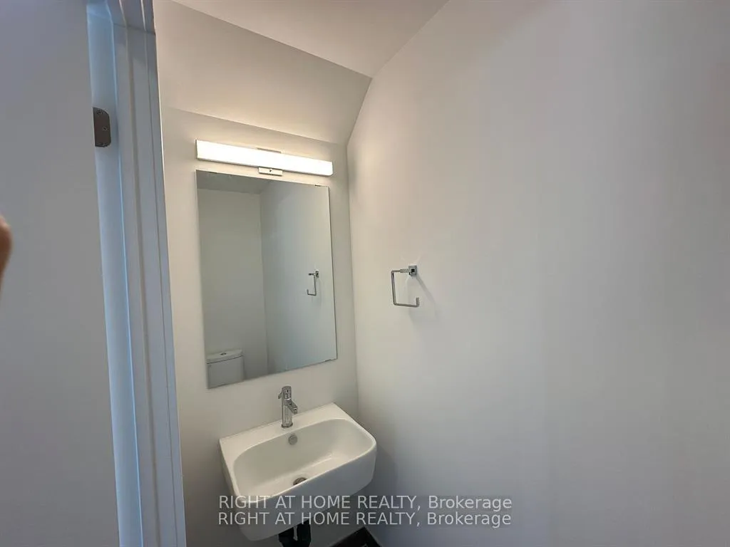 Photo 16 of Unit 184 F, 1608 Charles Street, Whitby, Port Whitby — HOMEH