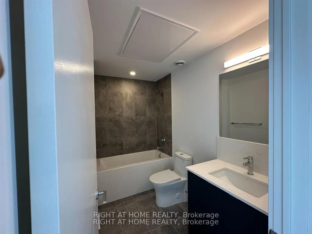 Photo 24 of Unit 184 F, 1608 Charles Street, Whitby, Port Whitby — HOMEH