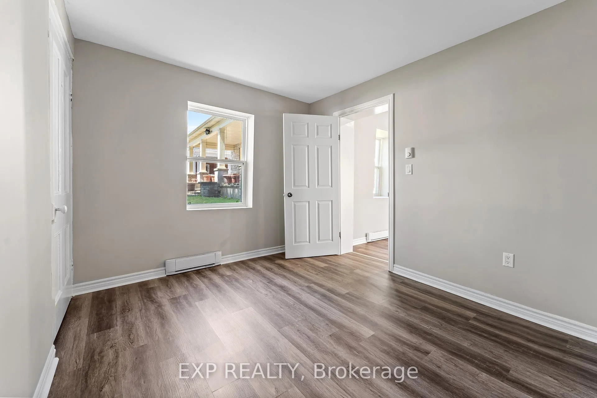 Photo 12 of Unit Unit A, 44 West Front Street, Stirling-Rawdon, Stirling Ward — HOMEH