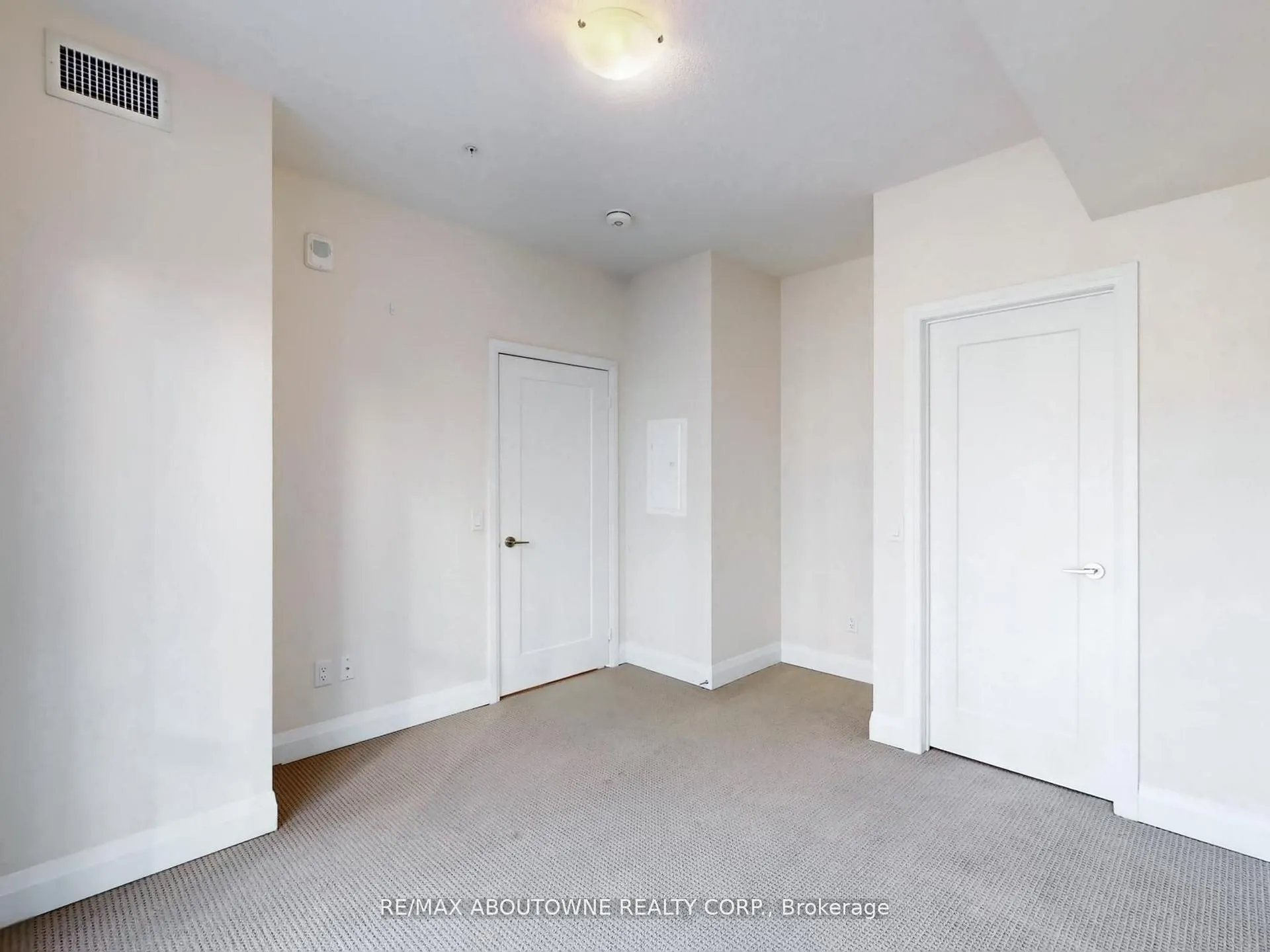 Photo 16 of Unit 505, 16 Concord Place, Grimsby, Grimsby Beach — HOMEH