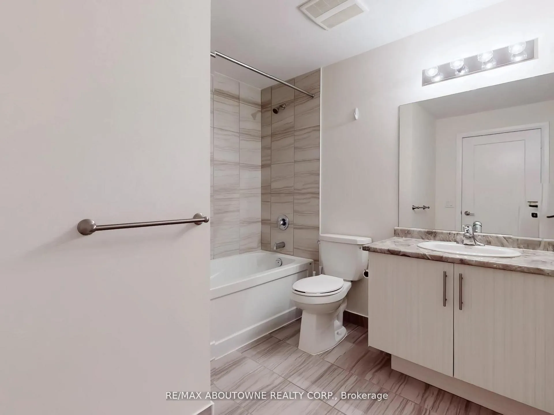 Photo 20 of Unit 505, 16 Concord Place, Grimsby, Grimsby Beach — HOMEH
