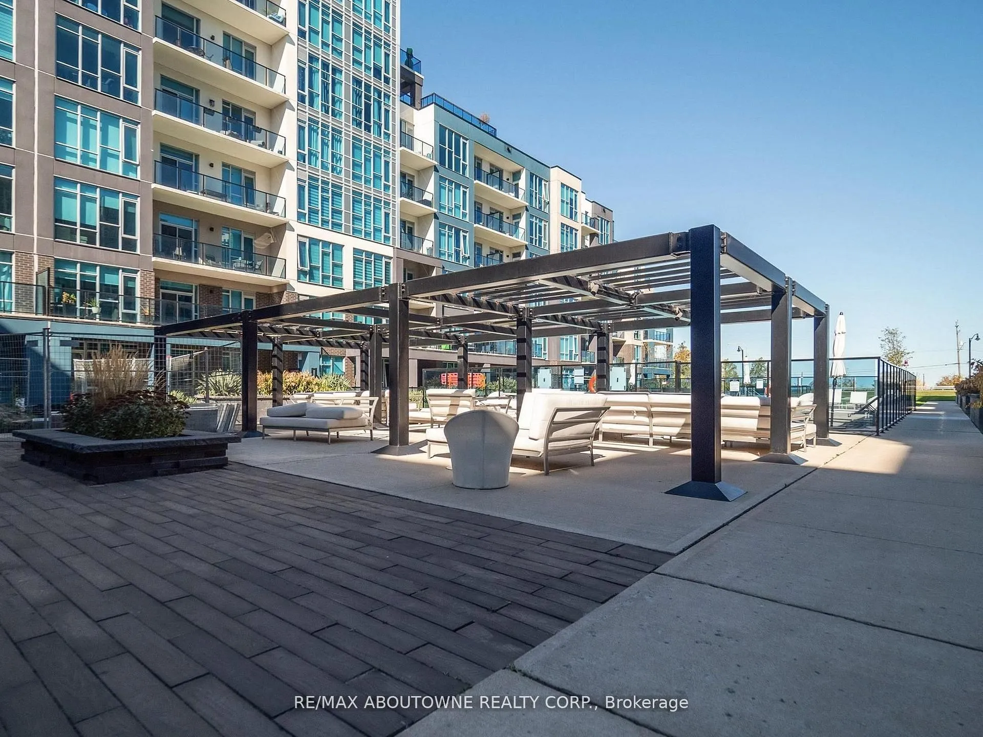Photo 31 of Unit 505, 16 Concord Place, Grimsby, Grimsby Beach — HOMEH