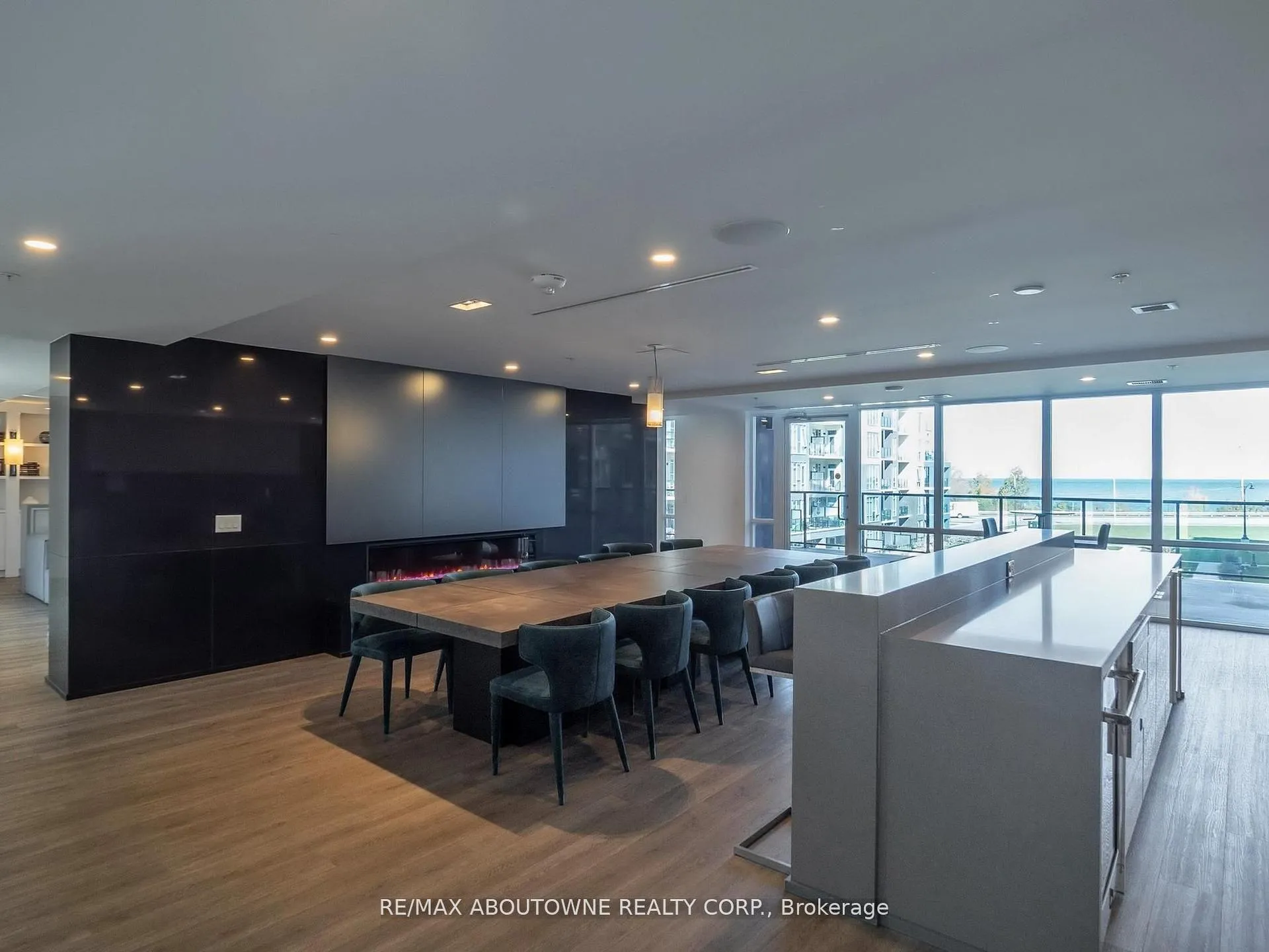 Photo 37 of Unit 505, 16 Concord Place, Grimsby, Grimsby Beach — HOMEH