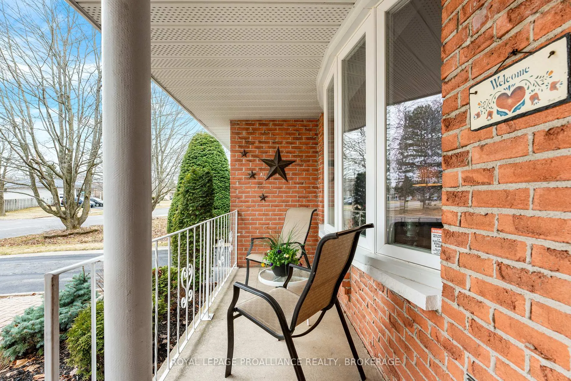 Photo 4 of 884 Auden Park Drive, Kingston, City Southwest — HOMEH