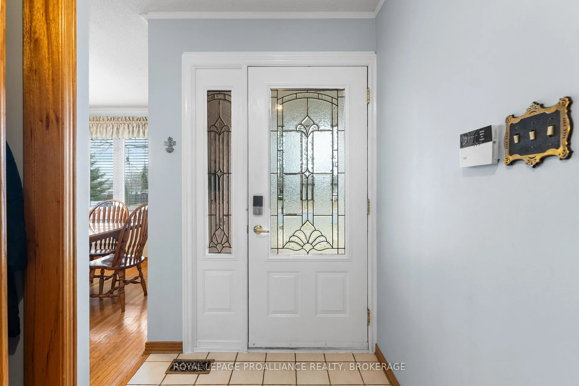 Photo 6 of 884 Auden Park Drive, Kingston, City Southwest — HOMEH