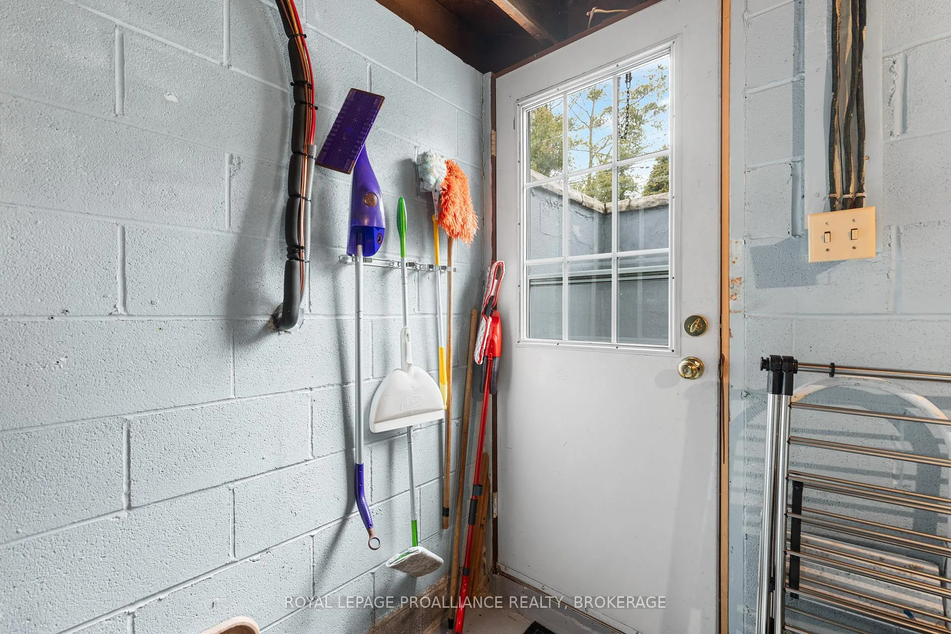 Photo 37 of 884 Auden Park Drive, Kingston, City Southwest — HOMEH