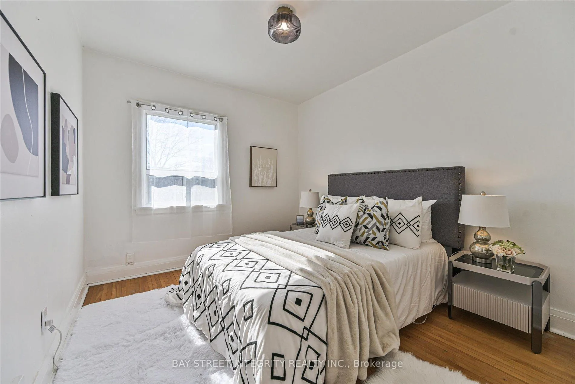 Photo 14 of 5 Regent Street, Toronto, Keelesdale-Eglinton West — HOMEH