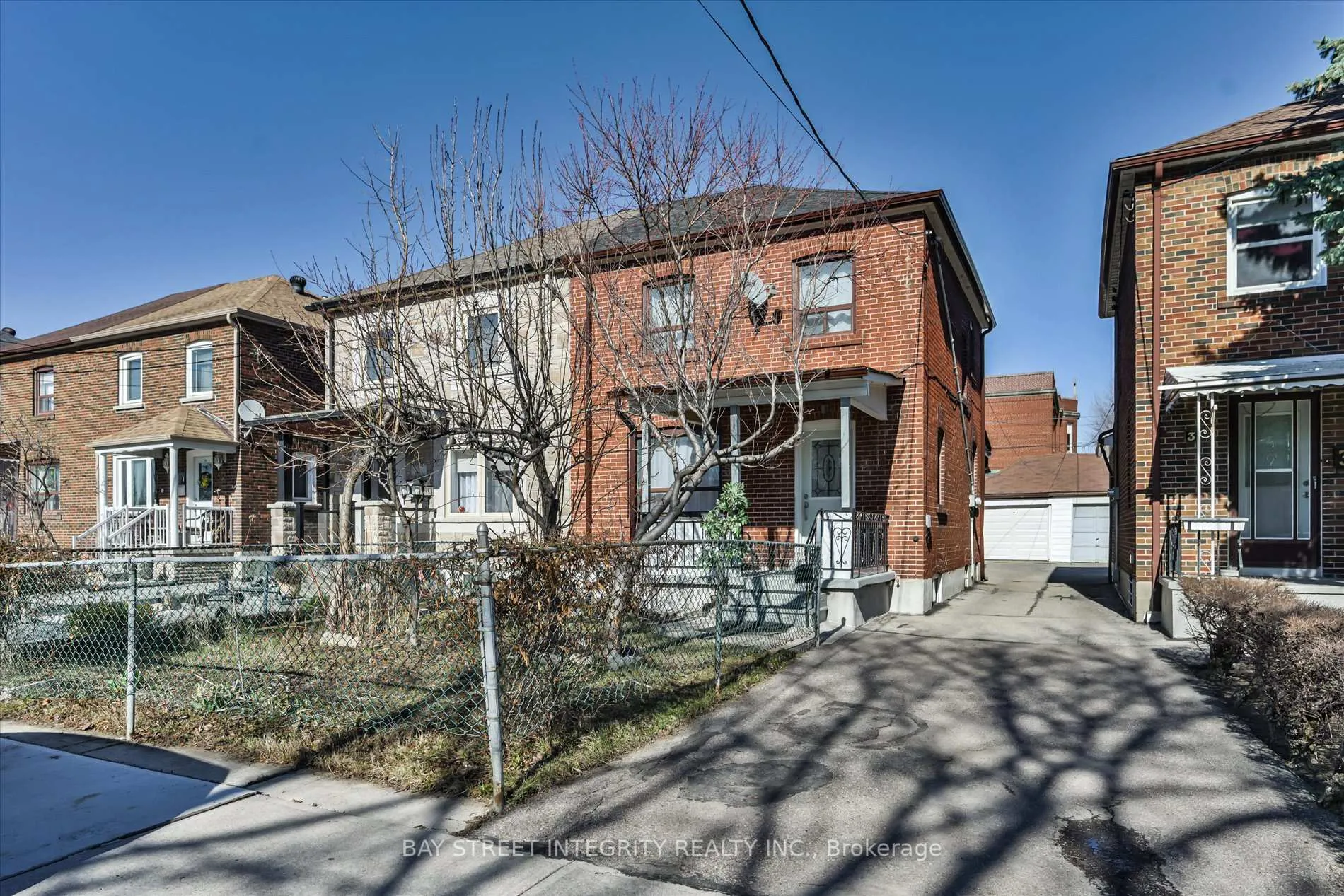 Photo 25 of 5 Regent Street, Toronto, Keelesdale-Eglinton West — HOMEH