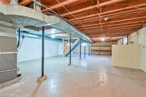 Photo 21 of 112 Academy Street, Hamilton, Ancaster — HOMEH
