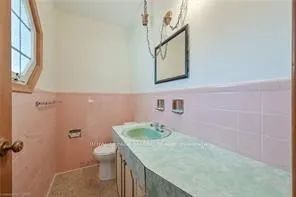 Photo 22 of 112 Academy Street, Hamilton, Ancaster — HOMEH