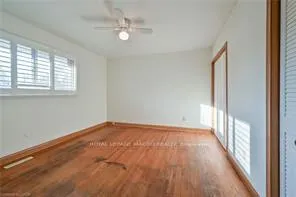 Photo 24 of 112 Academy Street, Hamilton, Ancaster — HOMEH