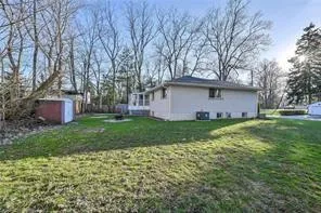 Photo 28 of 112 Academy Street, Hamilton, Ancaster — HOMEH
