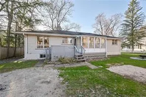 Photo 29 of 112 Academy Street, Hamilton, Ancaster — HOMEH
