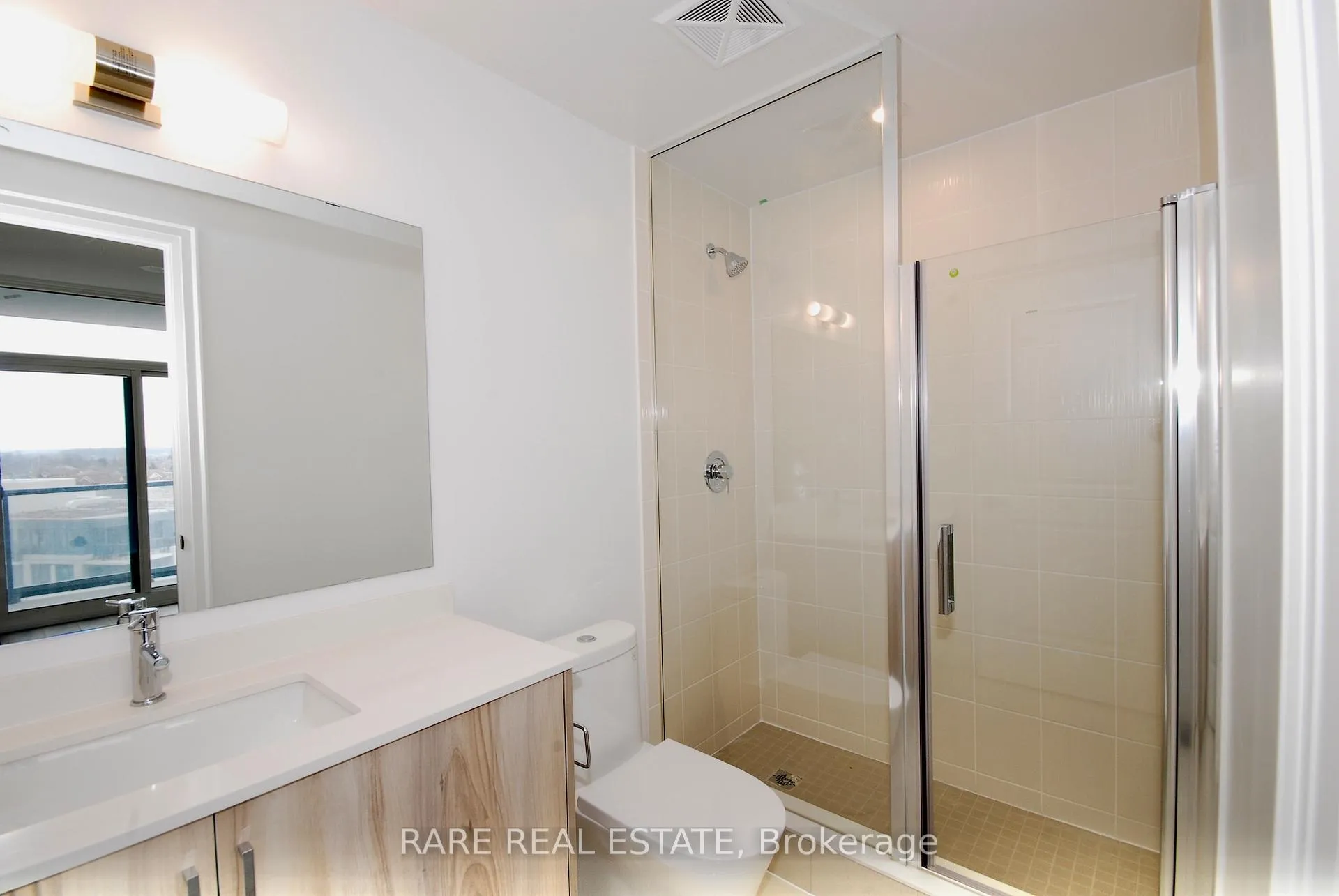 Photo 11 of 20 Gatineau Drive, Vaughan, Beverley Glen — HOMEH