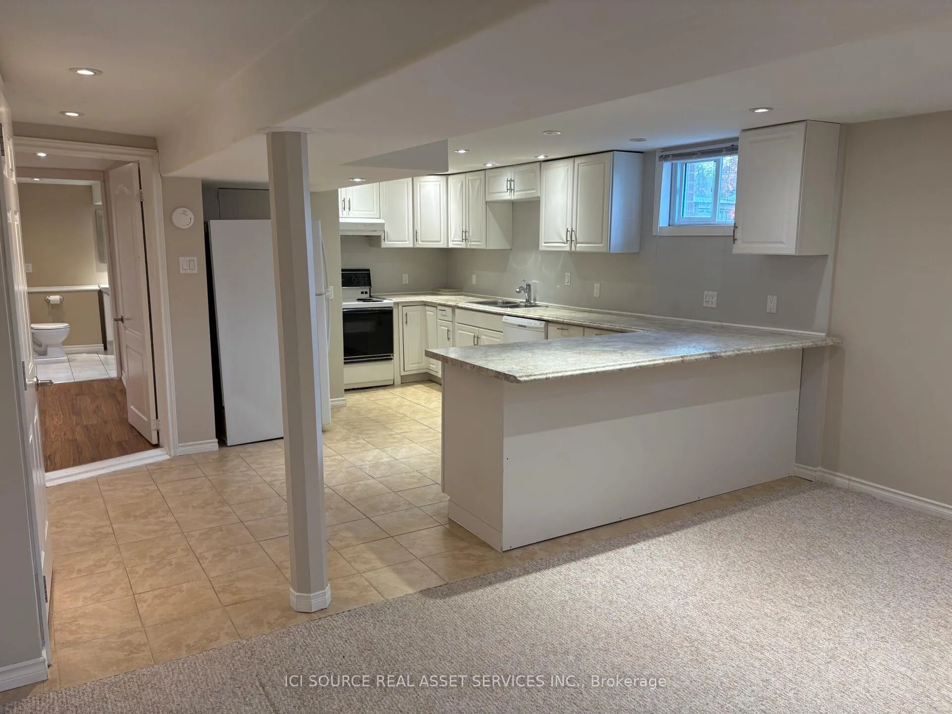 Photo 3 of Unit B, 474 Arnhem Drive, Oshawa, O'Neill — HOMEH