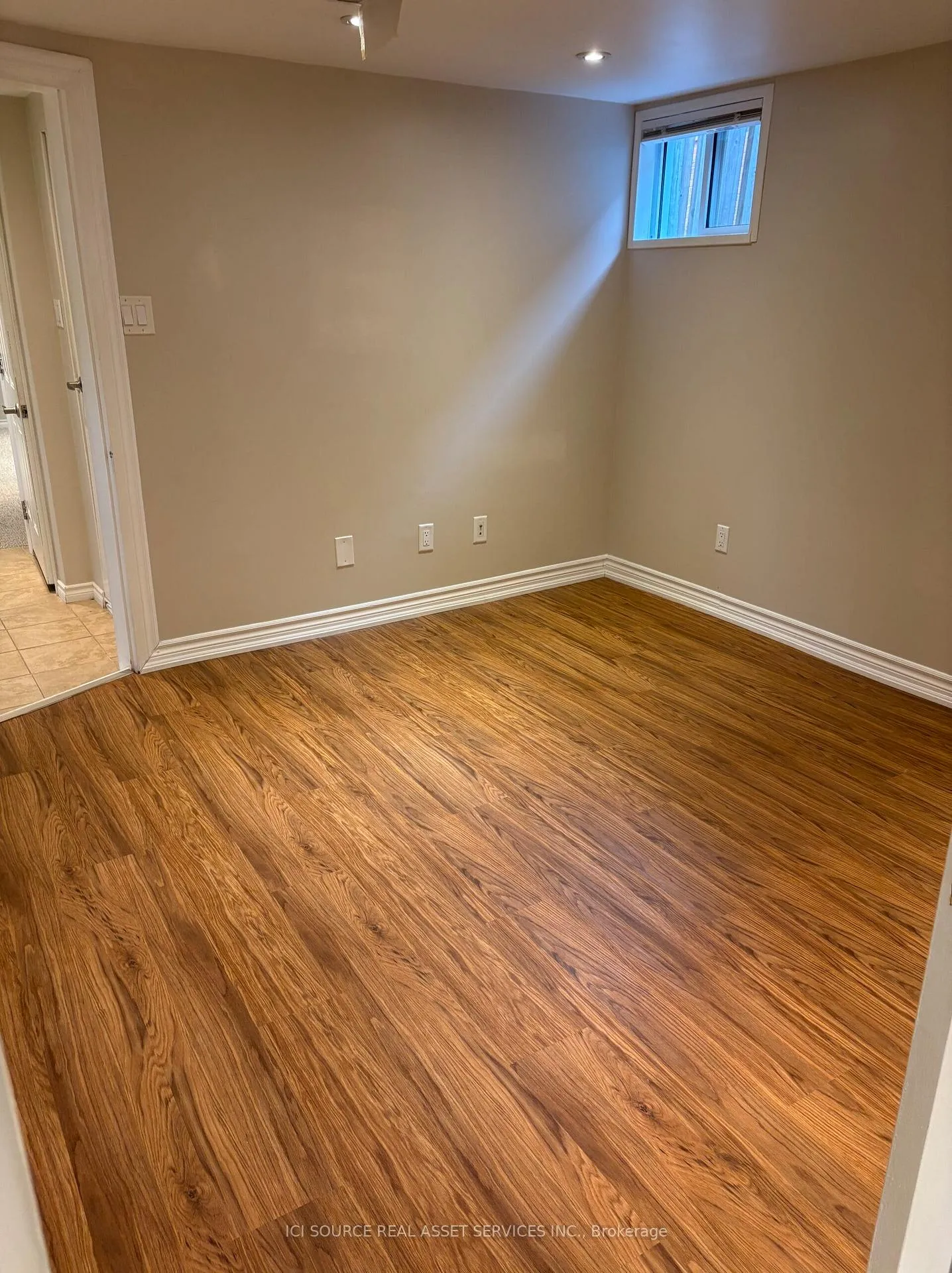 Photo 9 of Unit B, 474 Arnhem Drive, Oshawa, O'Neill — HOMEH