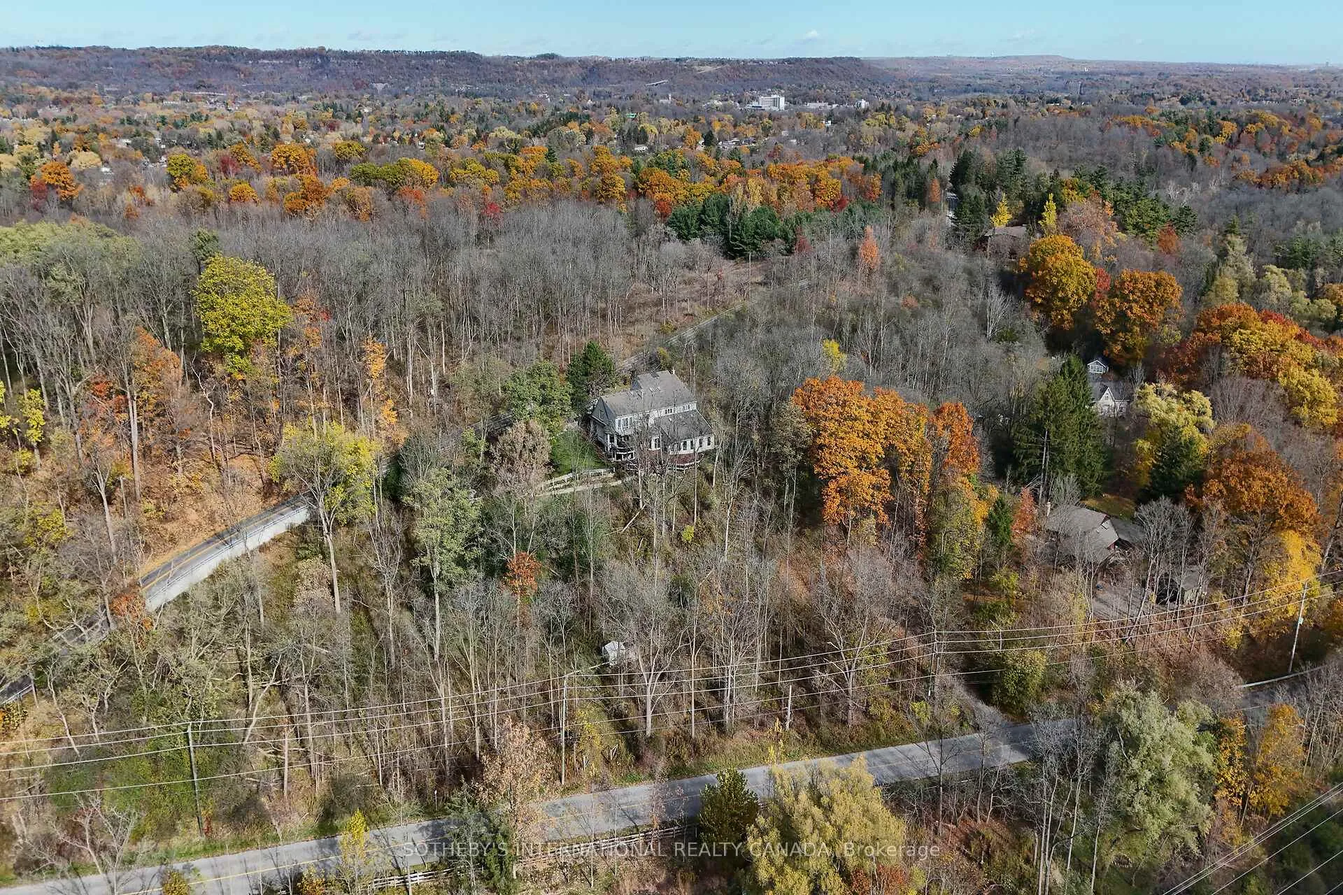 Photo 4 of 774 Old Dundas Road, Hamilton, Rural Ancaster — HOMEH