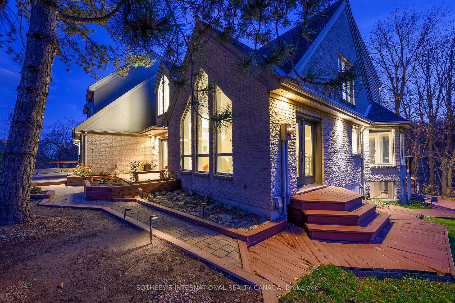 Photo 48 of 774 Old Dundas Road, Hamilton, Rural Ancaster — HOMEH