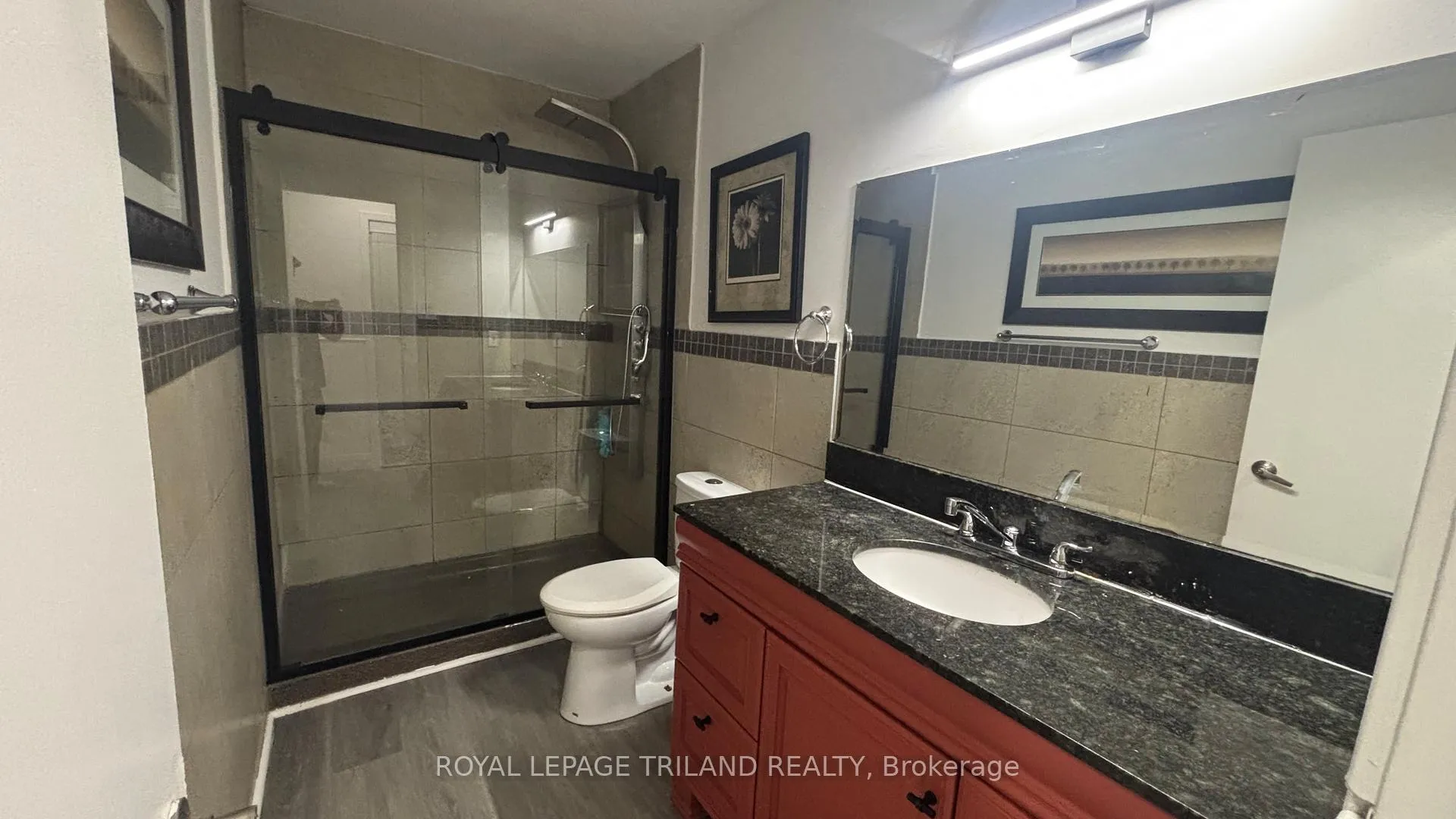 Photo 6 of 136 River Run Terrace, London, East P — HOMEH