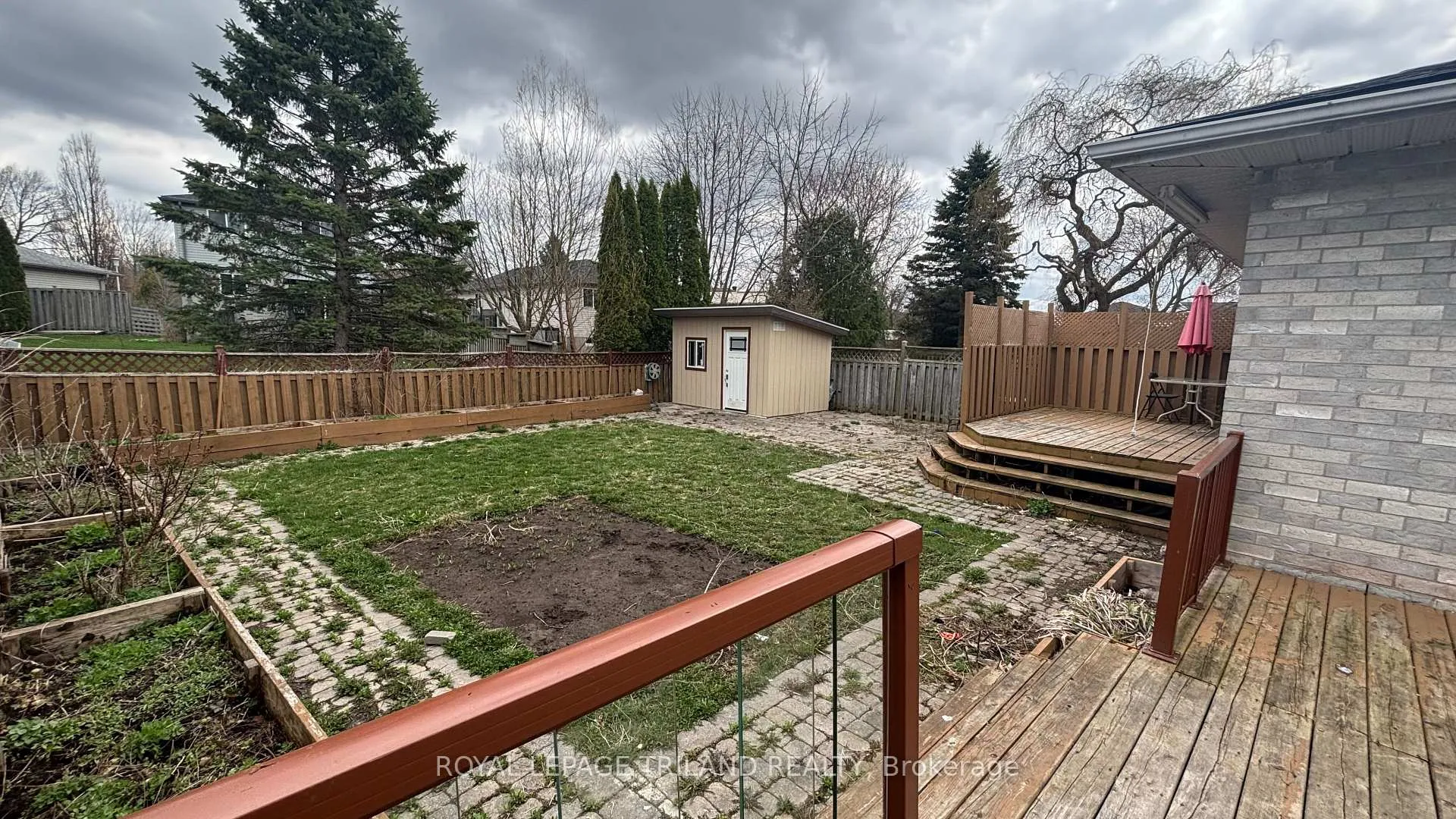 Photo 14 of 136 River Run Terrace, London, East P — HOMEH