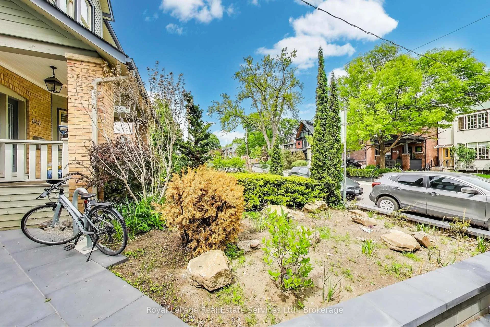 Photo 2 of Unit Main, 846 Carlaw Avenue, Toronto, Playter Estates-Danforth — HOMEH